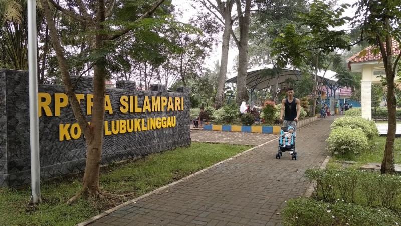 Masyarakat Mulai Padati Taman Olahraga Silampari (TOS) di Lubuklinggau, Palembang untuk Berolahraga